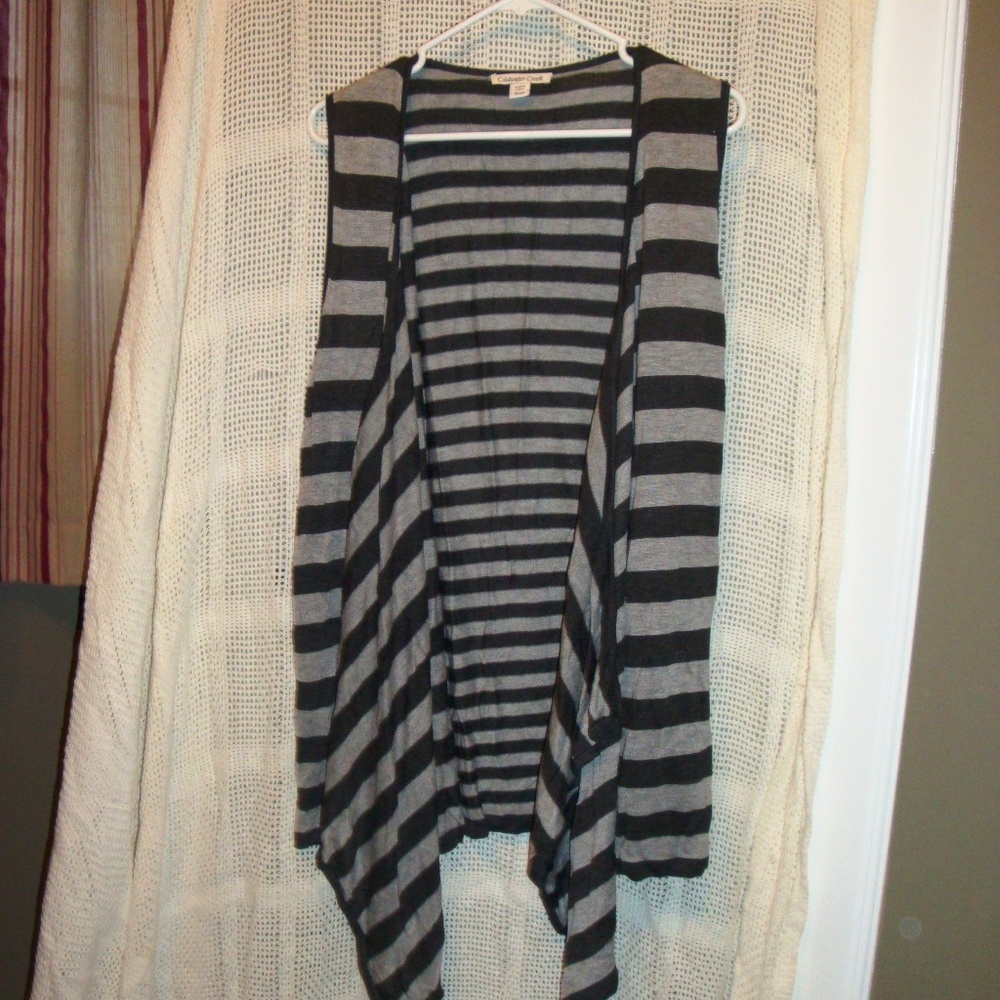 Coldwater Creek Woman's sleeveless Cardigan XL NWT